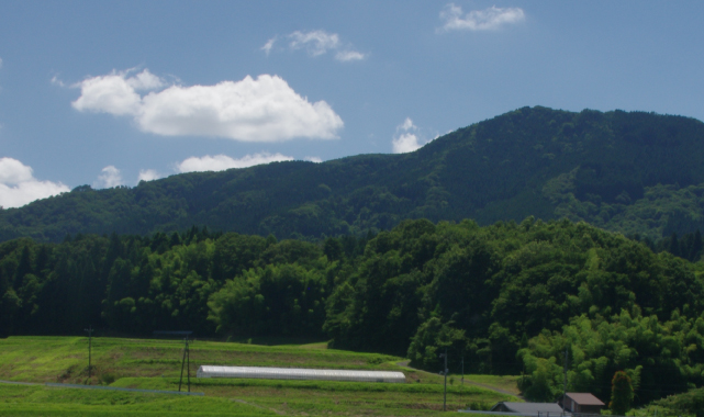 日南町の農村をイメージした画像