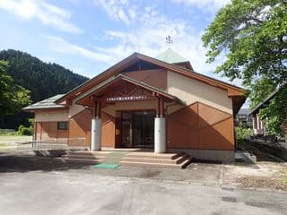 林業アカデミーの校舎風景